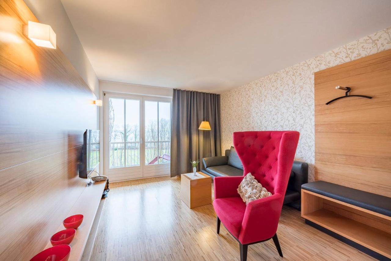 Appartementhotel Röhrenbach Immenstaad am Bodensee Buitenkant foto