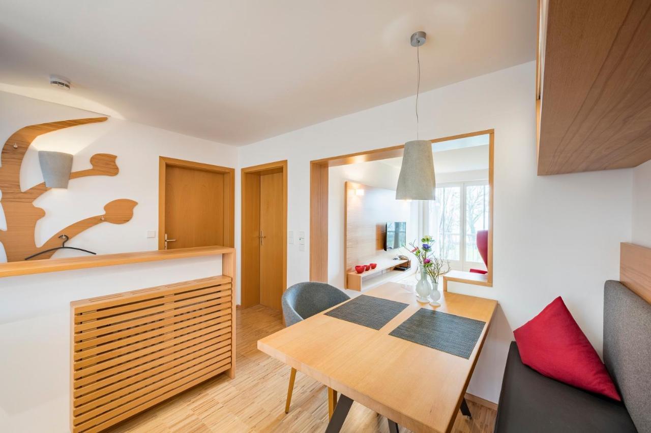 Appartementhotel Röhrenbach Immenstaad am Bodensee Buitenkant foto