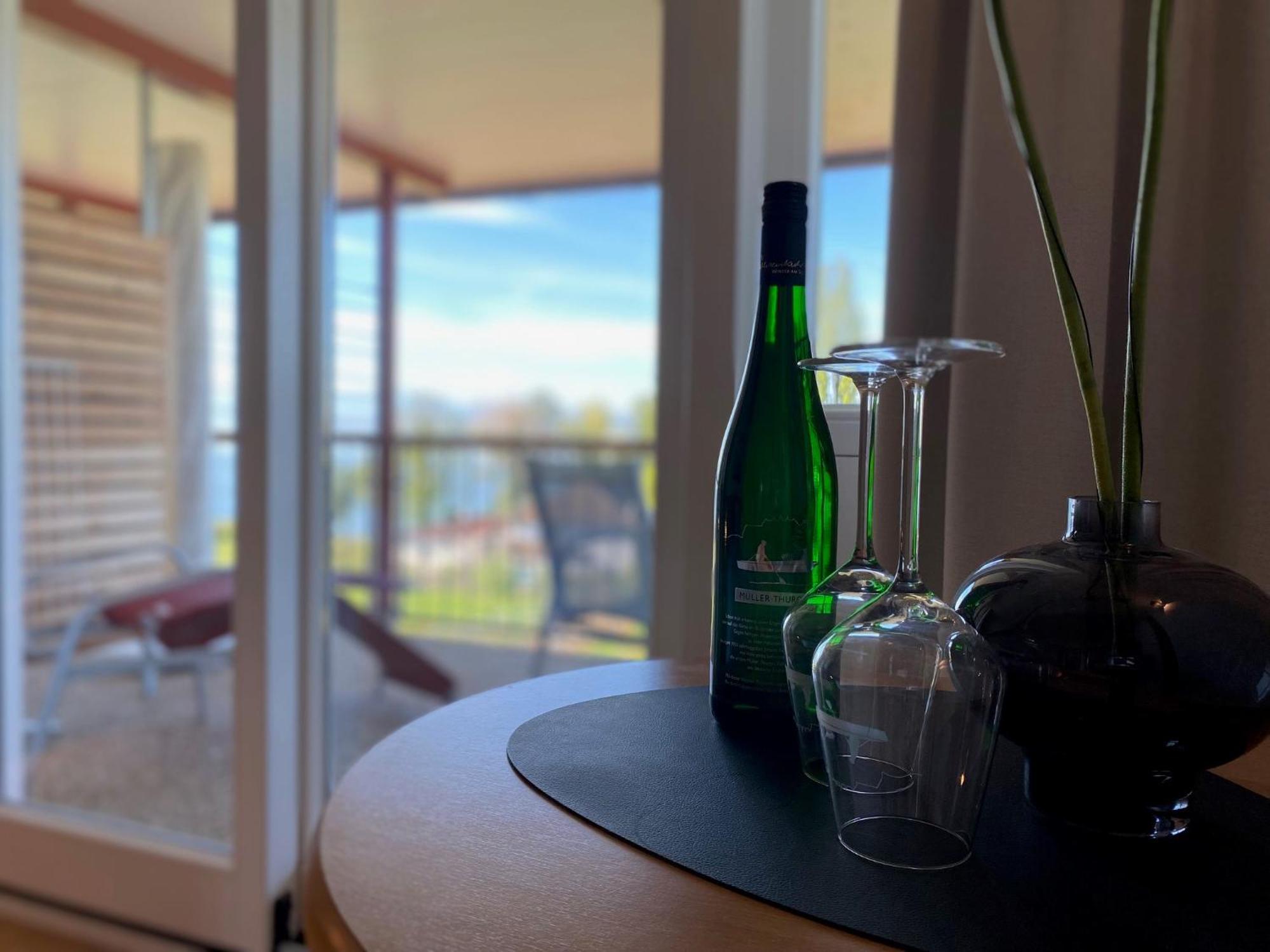Appartementhotel Röhrenbach Immenstaad am Bodensee Buitenkant foto